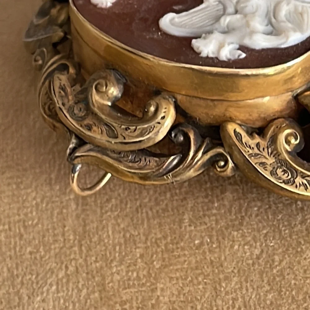 Cameo pendant and brooch 3” by 2 1/4” - Picture 10 of 14